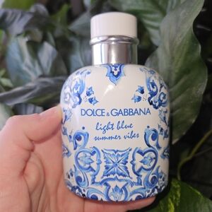 Dolce & Gabbana Light Blue Summer Vibes Women’s Fragrance - White & Blue